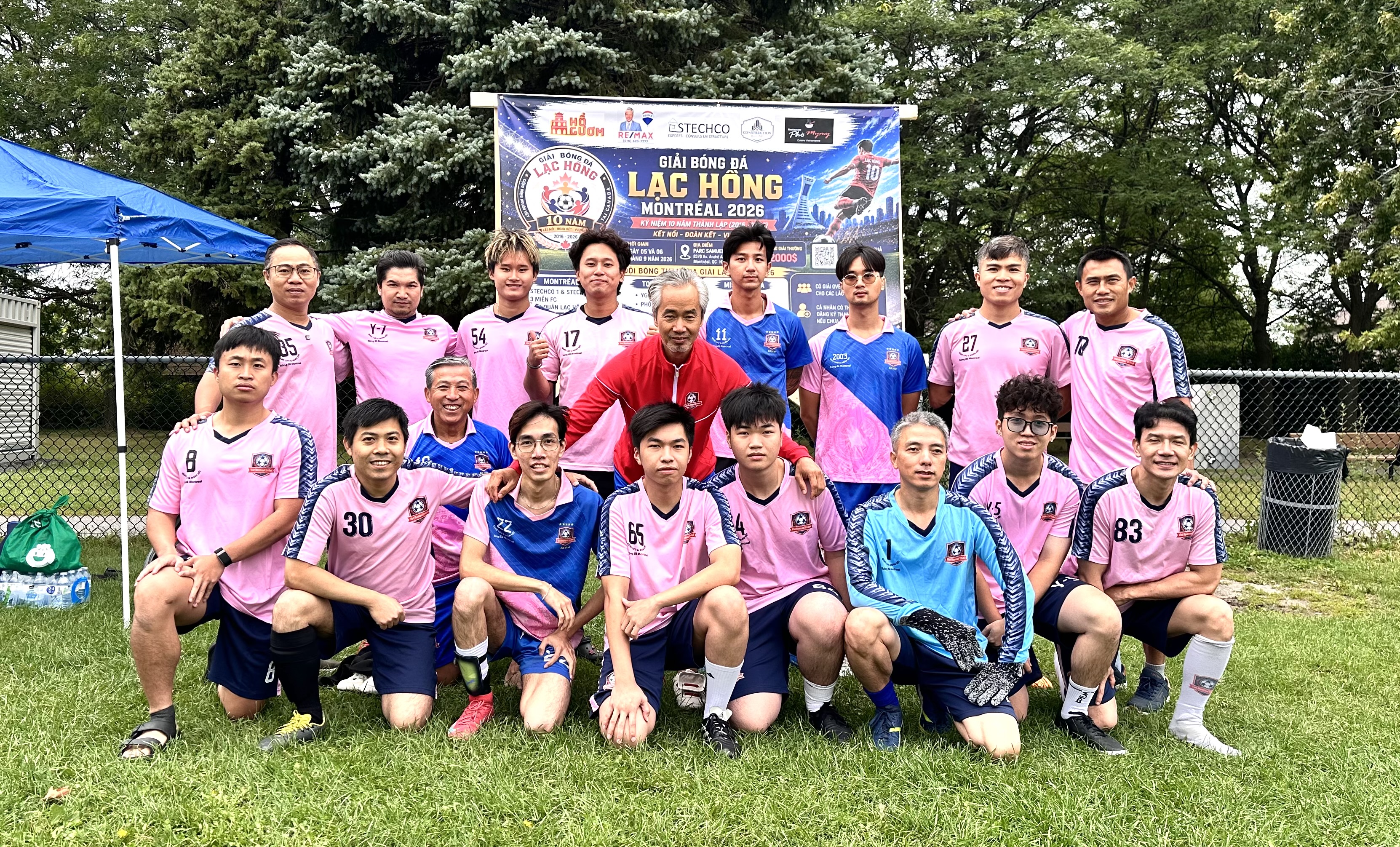 Team photo Viet Montreal United